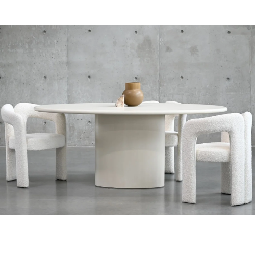 TUGG DINING TABLE OVAL