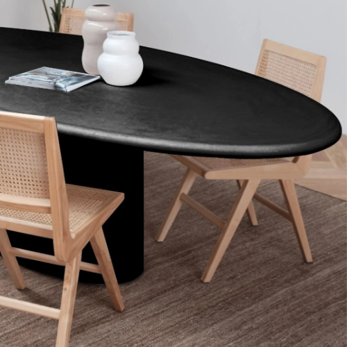 TUGG DINING TABLE OVAL
