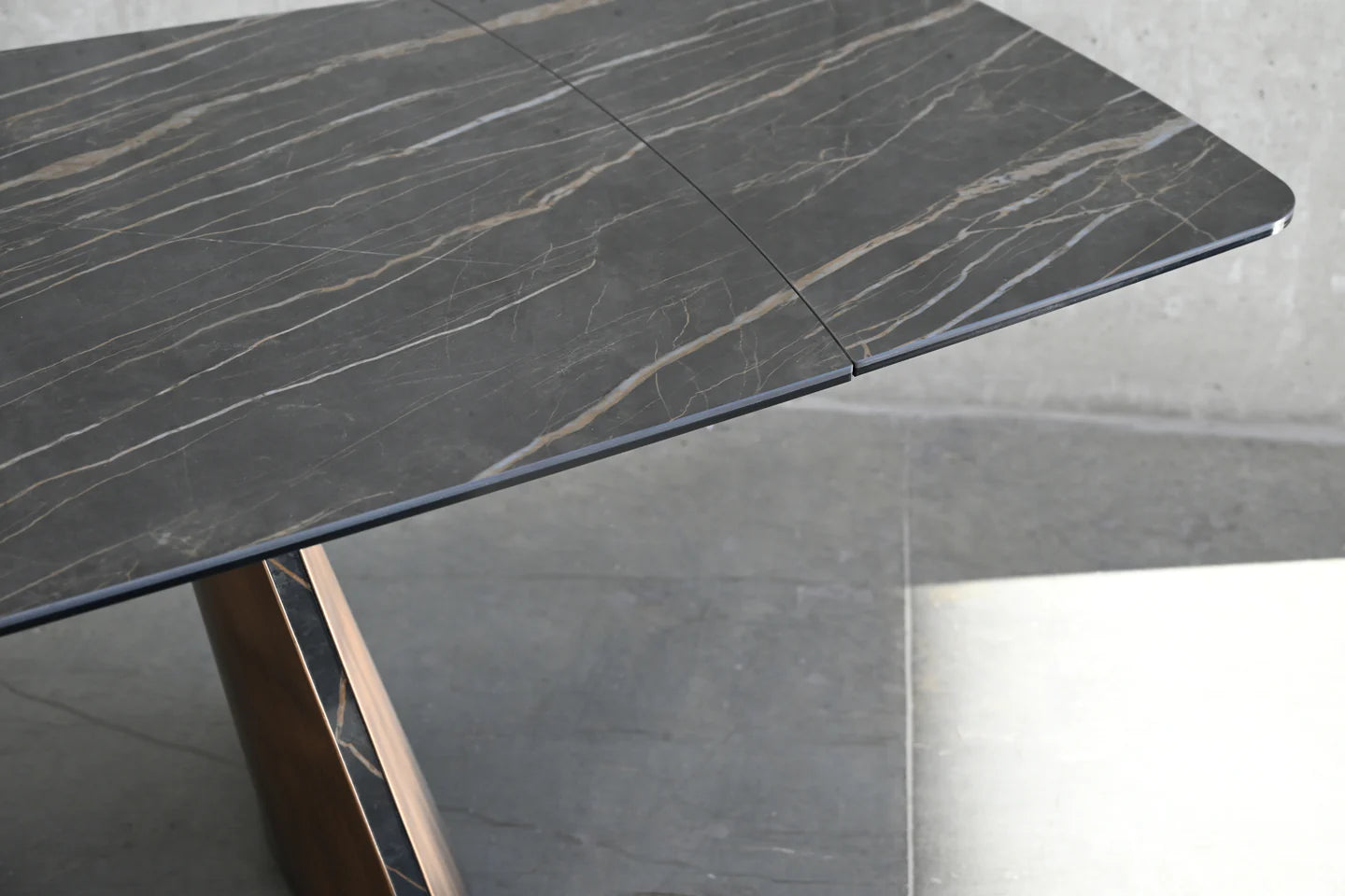 Ravello Ceramic Dining Table